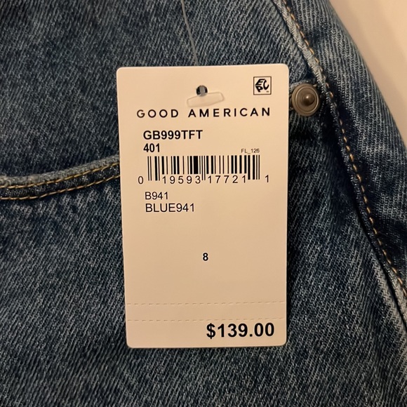 Good American Good Boy High Rise Straight Leg Jeans w/ Spilt Hem - Picture 7 of 12